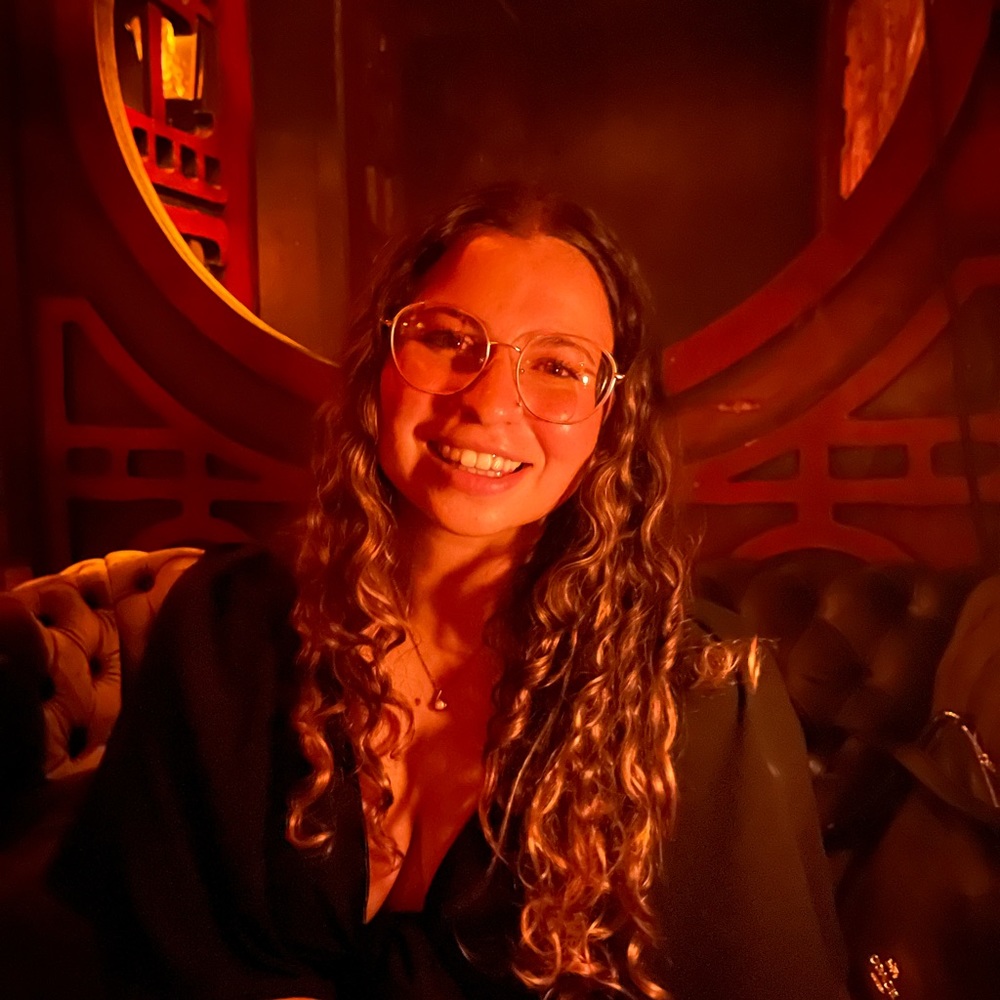Meet your Posher, Yael